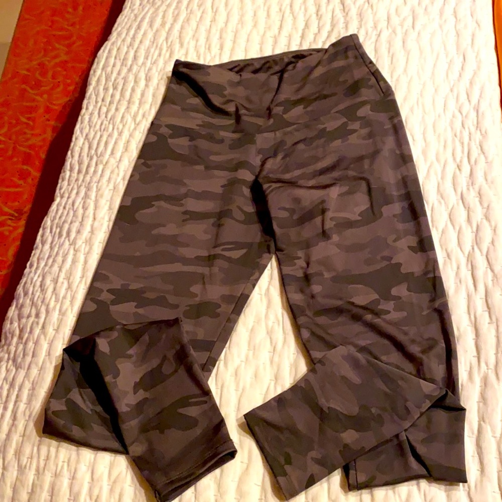 Onzie Flow Leggings